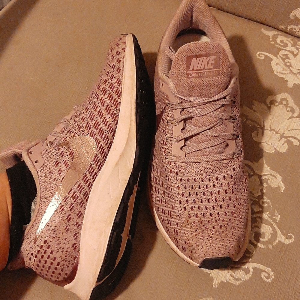 Nike AirZoom Peagus 35 sneakers